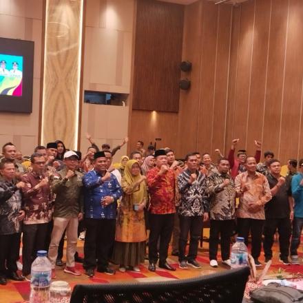 PENINGKATAN KAPASITAS WALI NAGARI, PERANGKAT DAN BAMUS NAGARI SE KECAMATAN SINTUAK TOBOH GADANG